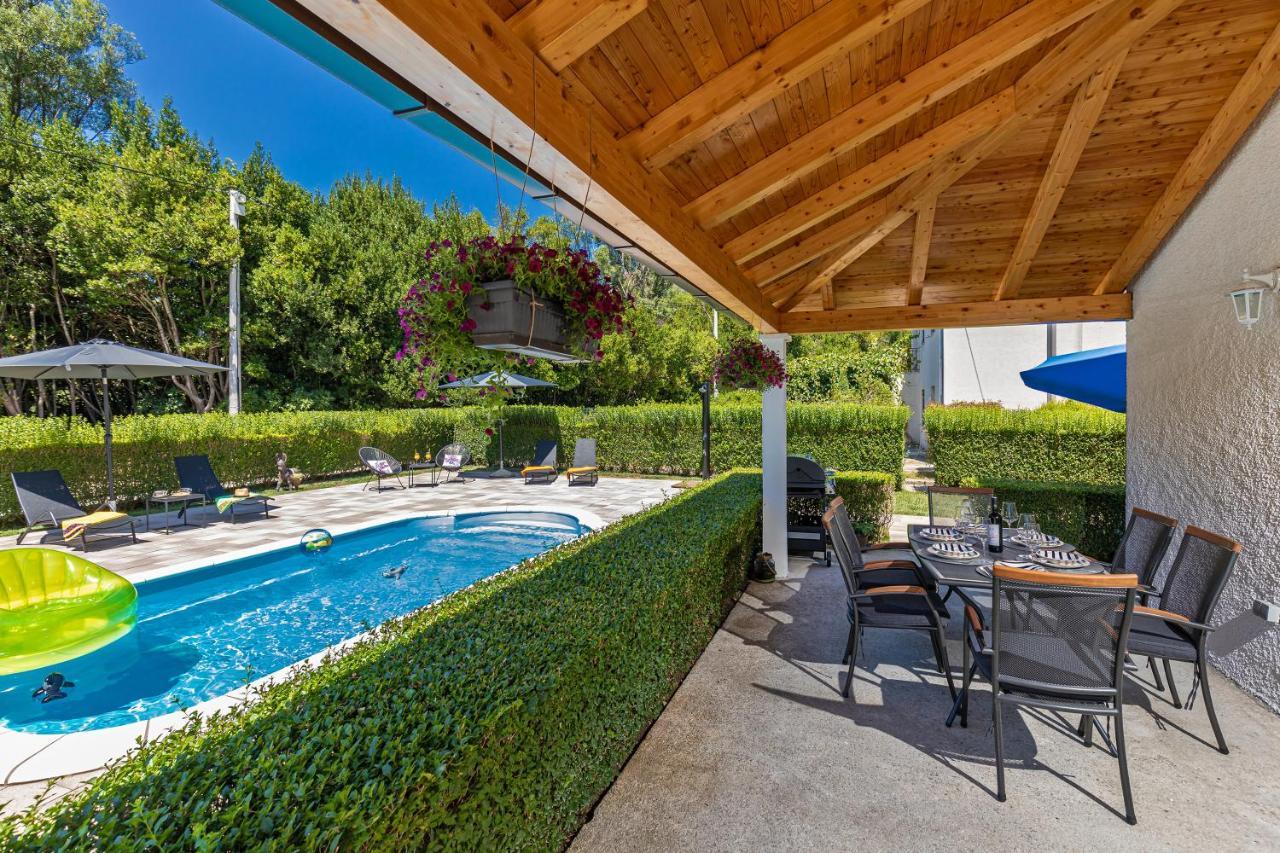 Green Paradise With Swimming Pool Gruda Εξωτερικό φωτογραφία
